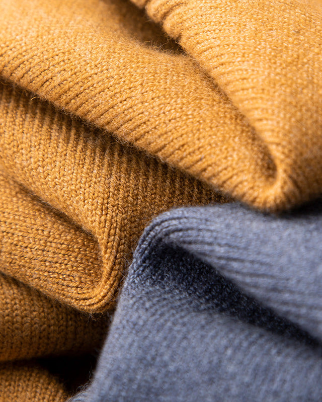 Calligria | Cashmere V-Neck