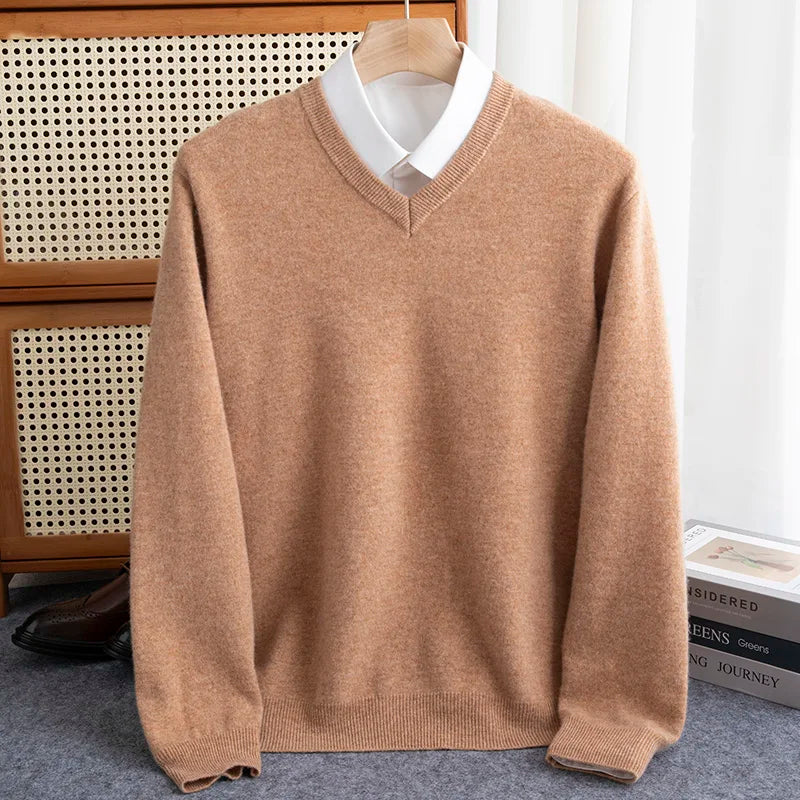 Leonard™ | Pure Merino Wool V-Neck